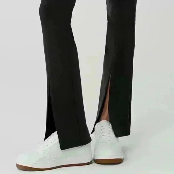 Alo Yoga High Waist Flutter Legging Black - Picture 4 of 11